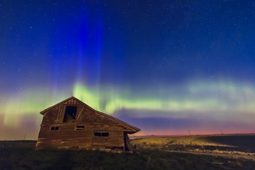 Aurora with Blue Curtains #2 (May 17-18, 2013)