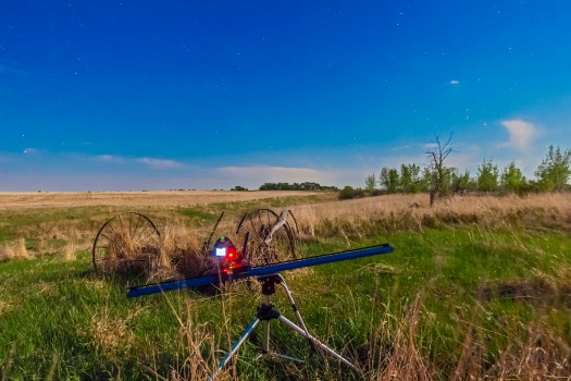 Shooting Rusty Farm Wheels & Stars (May 20, 2013)