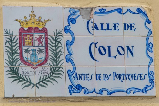 Columbus Street Sign