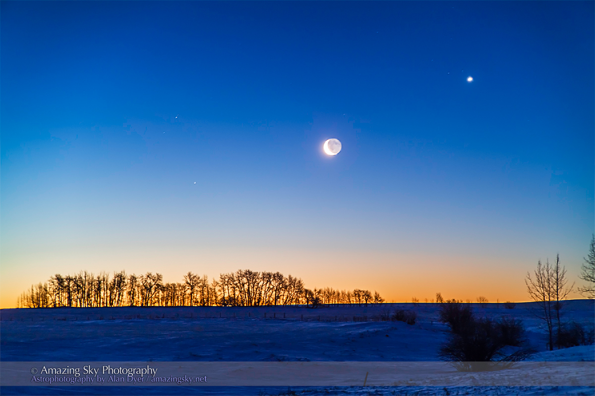 Moon & Venus Conjunction (Feb 26, 2014)