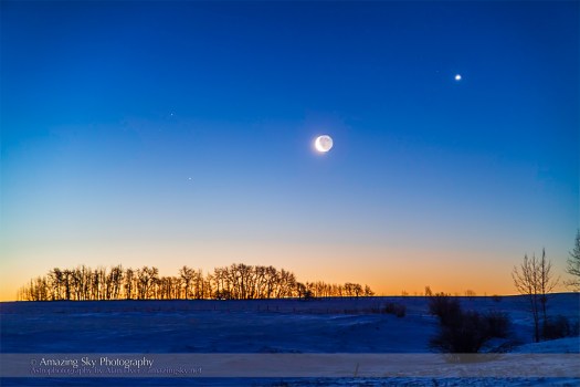 Moon & Venus Conjunction (Feb 26, 2014)