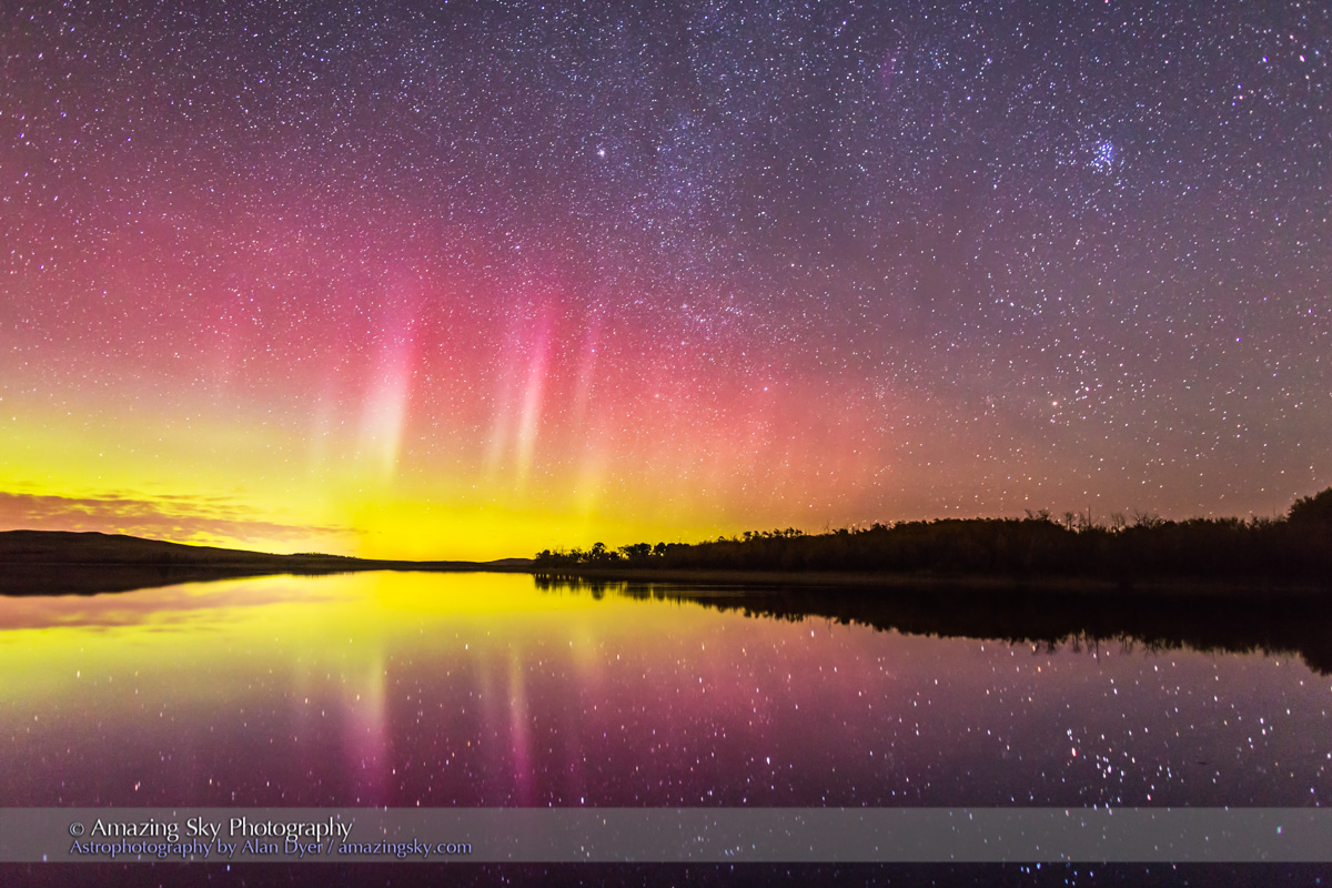 Aurora over Police Outpost Lake