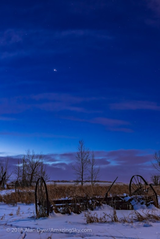Jupiter and Mars in Conjunction at Dawn