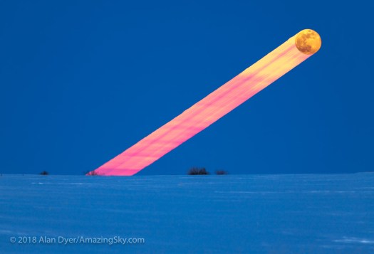 Rising Easter Full Moon (Trail)