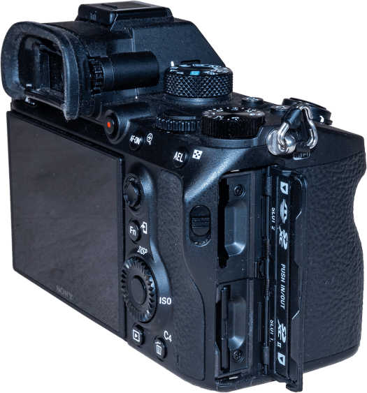 Sony a7III - Dual Slots