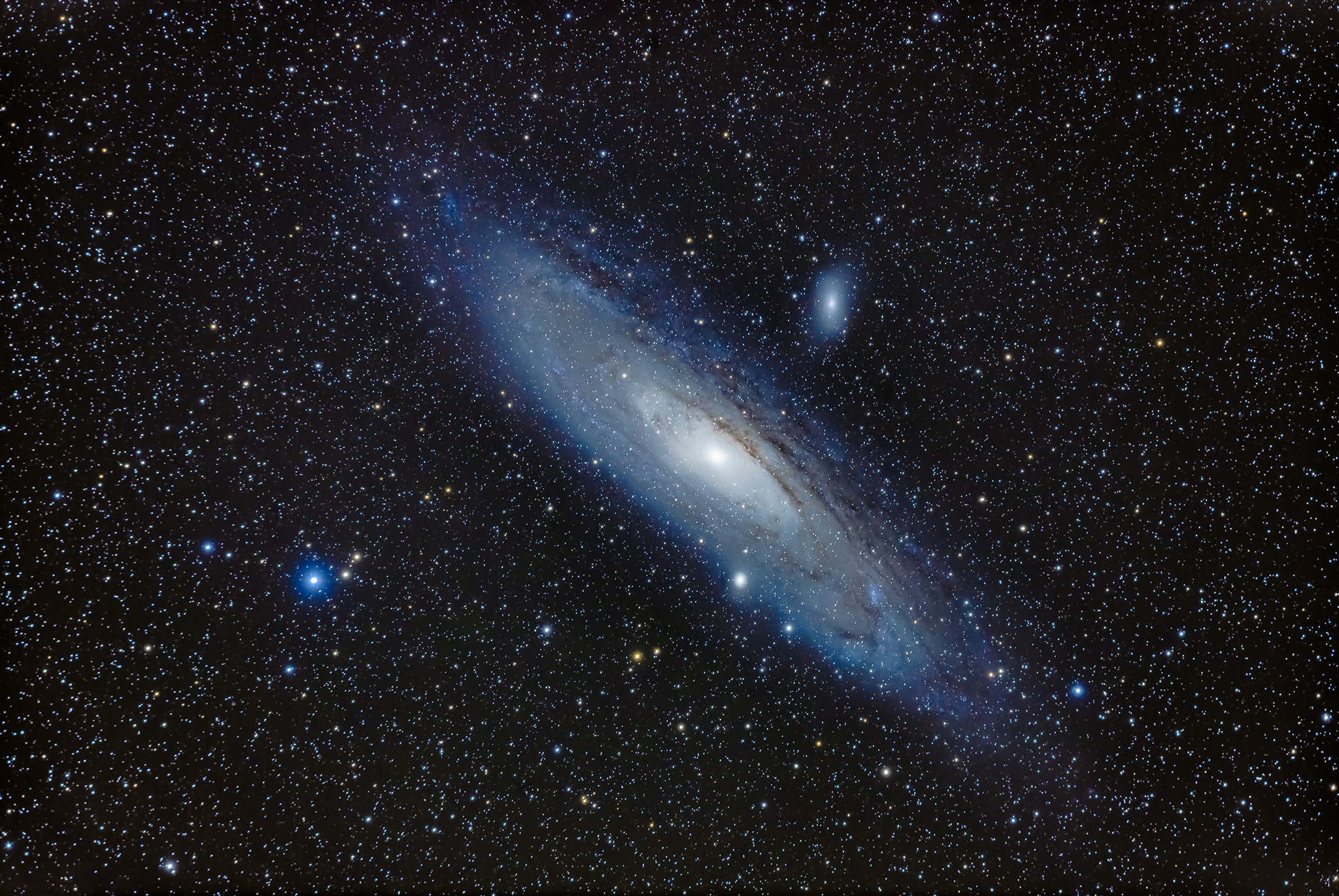 M31 with Orion 80mm Apo and Celestron AVX Mount (Multiple Exposu