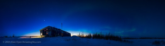 Aurora in Twilight at Churchill Northern Studies Centre
